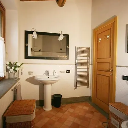 Casa Podere Macee In Very Green Umbria