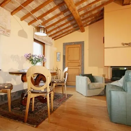Casa Podere Macee In Very Green Umbria Daire *