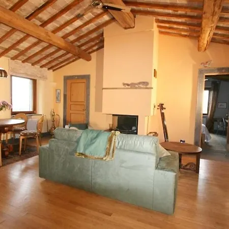 Casa Podere Macee In Very Green Umbria Baschi